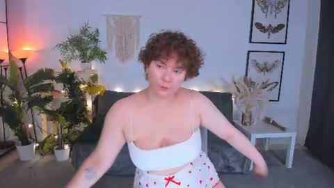 Snapshot of melittastorrie chatting on July 28, 12:48 pm Melitta online show from July 28, 12:48 pm