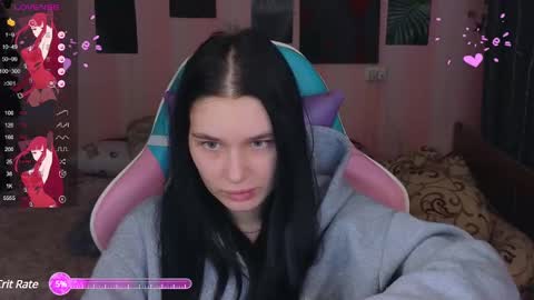 Snapshot of mella_freya chatting on December 10, 9:00 pm Freya IM NONUDE online show from December 10, 9:00 pm