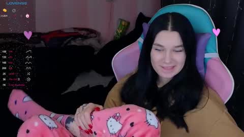 Snapshot of mella_freya chatting on February 10, 9:15 pm Freya IM NONUDE online show from February 10, 9:15 pm