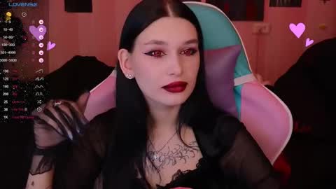 Snapshot of mella_freya chatting on February 18, 10:25 pm Freya IM NONUDE online show from February 18, 10:25 pm