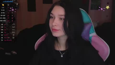 Snapshot of mella_freya chatting on March 6, 10:04 pm Freya IM NONUDE online show from March 6, 10:04 pm