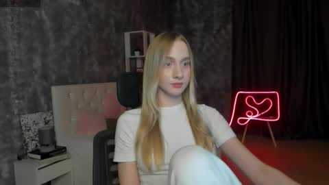 mellisadream online show from October 7, 12:52 am