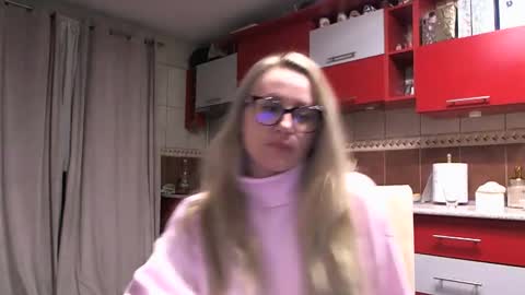 Melly online show from January 31, 7:56 pm