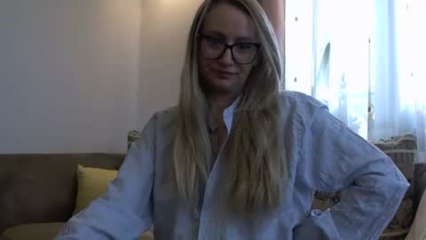 Melly online show from March 8, 8:29 am