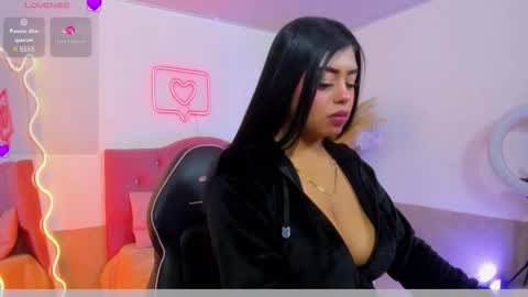 meloddi_tay online show from February 21, 11:44 am