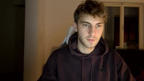 Snapshot of melodicass chatting on December 2, 10:23 pm Melodicass online show from December 2, 10:23 pm