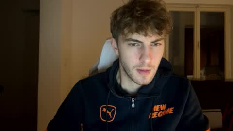 Snapshot of melodicass chatting on December 3, 10:51 pm Melodicass online show from December 3, 10:51 pm