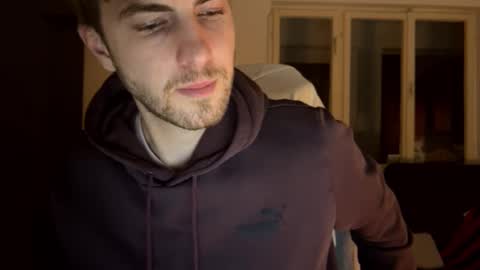 Snapshot of melodicass chatting on December 10, 12:28 am Melodicass online show from December 10, 12:28 am