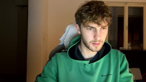 Snapshot of melodicass chatting on December 10, 11:08 pm Melodicass online show from December 10, 11:08 pm