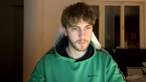 Snapshot of melodicass chatting on December 16, 1:21 am Melodicass online show from December 16, 1:21 am