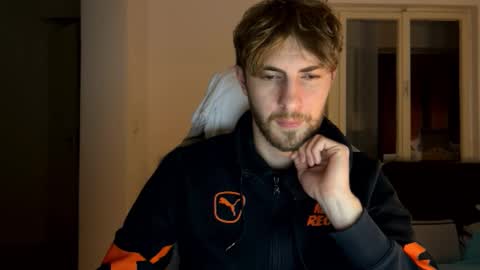 Snapshot of melodicass chatting on December 22, 3:11 am Melodicass online show from December 22, 3:11 am