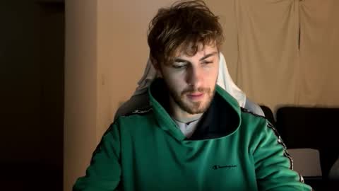 Snapshot of melodicass chatting on December 22, 10:04 pm Melodicass online show from December 22, 10:04 pm