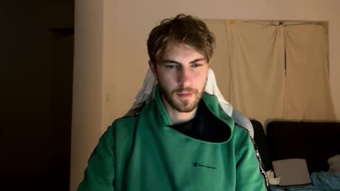 Snapshot of melodicass chatting on December 23, 4:12 am Melodicass online show from December 23, 4:12 am