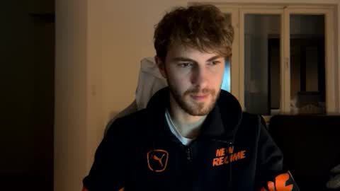 Snapshot of melodicass chatting on December 24, 2:10 am Melodicass online show from December 24, 2:10 am