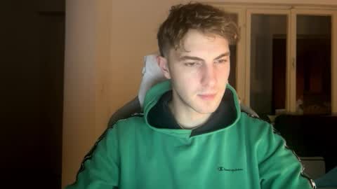 Snapshot of melodicass chatting on December 30, 11:17 pm Melodicass online show from December 30, 11:17 pm