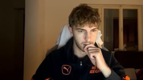 Snapshot of melodicass chatting on January 9, 12:14 am Melodicass online show from January 9, 12:14 am