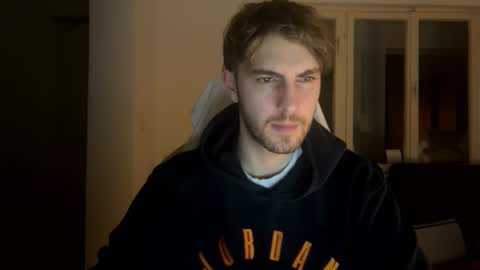 Snapshot of melodicass chatting on January 16, 1:37 am Melodicass online show from January 16, 1:37 am