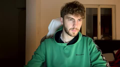 Snapshot of melodicass chatting on January 22, 9:43 pm Melodicass online show from January 22, 9:43 pm