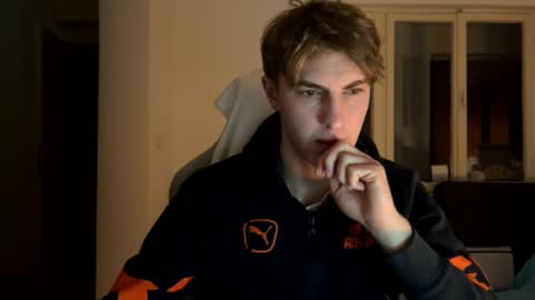 Snapshot of melodicass chatting on January 29, 2:30 am Melodicass online show from January 29, 2:30 am