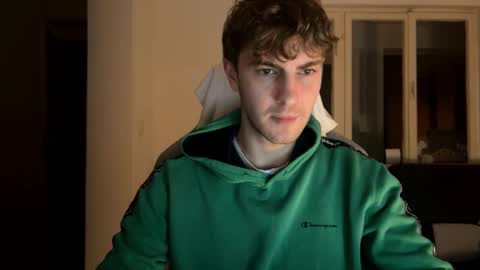 Snapshot of melodicass chatting on February 2, 11:21 pm Melodicass online show from February 2, 11:21 pm