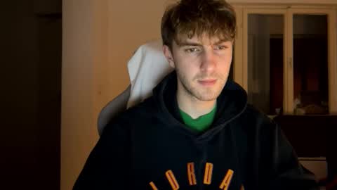 Snapshot of melodicass chatting on February 5, 10:01 pm Melodicass online show from February 5, 10:01 pm