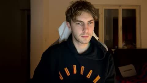 Snapshot of melodicass chatting on February 6, 1:38 am Melodicass online show from February 6, 1:38 am