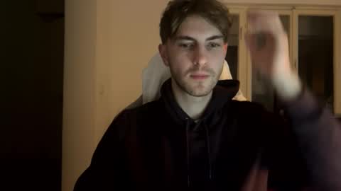 Snapshot of melodicass chatting on February 8, 1:54 am Melodicass online show from February 8, 1:54 am