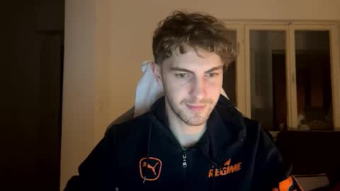 Snapshot of melodicass chatting on February 9, 11:15 pm Melodicass online show from February 9, 11:15 pm