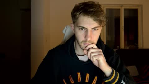 Snapshot of melodicass chatting on February 12, 10:15 pm Melodicass online show from February 12, 10:15 pm