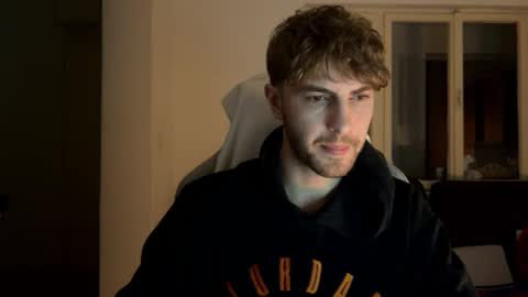 Snapshot of melodicass chatting on February 13, 11:26 pm Melodicass online show from February 13, 11:26 pm