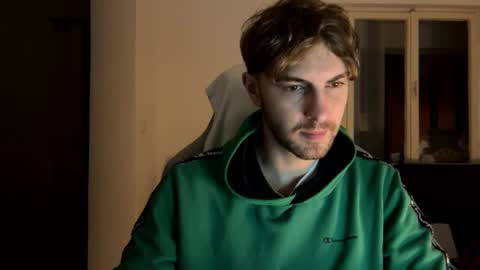 Snapshot of melodicass chatting on February 15, 11:47 pm Melodicass online show from February 15, 11:47 pm