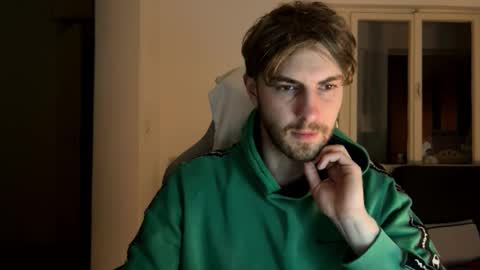 Snapshot of melodicass chatting on February 23, 12:51 am Melodicass online show from February 23, 12:51 am