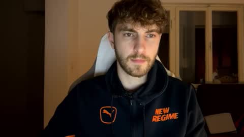 Snapshot of melodicass chatting on March 1, 1:00 am Melodicass online show from March 1, 1:00 am