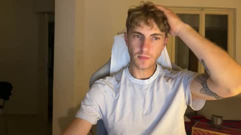 Snapshot of melodicass chatting on September 11, 8:42 pm Melodicass online show from September 11, 8:42 pm