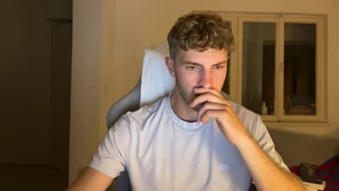 Snapshot of melodicass chatting on September 16, 10:55 pm Melodicass online show from September 16, 10:55 pm