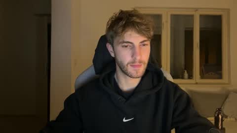 Snapshot of melodicass chatting on October 24, 9:00 pm Melodicass online show from October 24, 9:00 pm