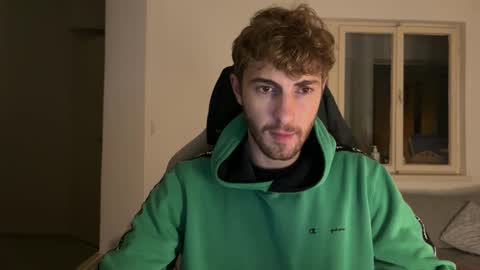 Snapshot of melodicass chatting on October 27, 12:15 am Melodicass online show from October 27, 12:15 am