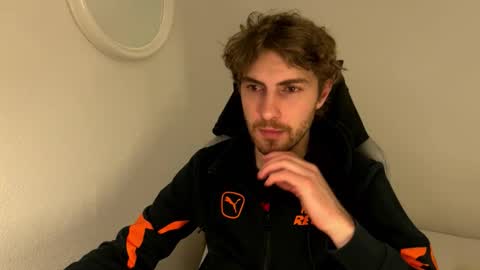 Melodicass online show from February 18, 11:33 pm