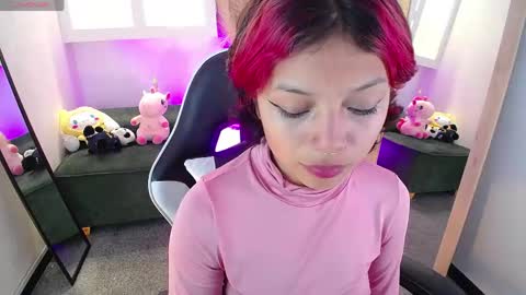 melody701583as online show from June 2, 1:35 pm