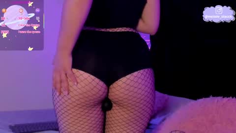 Melody online show from November 18, 10:25 pm