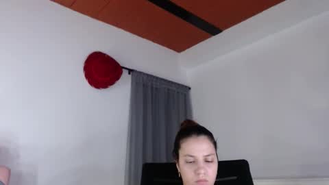 Melody online show from December 16, 3:55 am