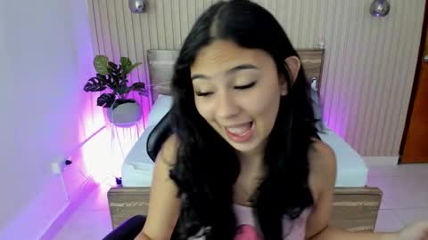 Snapshot of melody_flowers chatting on February 25, 12:24 pm Melody online show from February 25, 12:24 pm