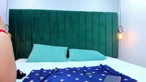 Snapshot of melody_kener chatting on November 26, 8:54 pm melody_kener online show from November 26, 8:54 pm