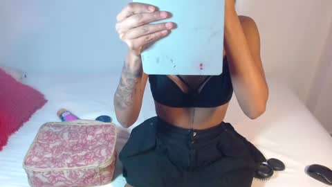 melody_mercy online show from February 22, 12:08 pm