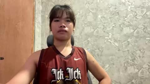 Snapshot of melodyfuck chatting on March 2, 6:26 pm Jen online show from March 2, 6:26 pm