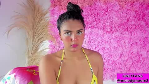 Melody online show from November 3, 10:21 pm