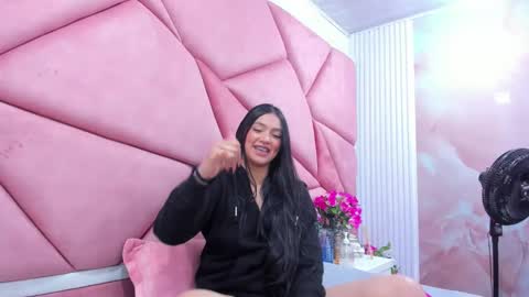 Melodysmithass online show from March 11, 3:01 am