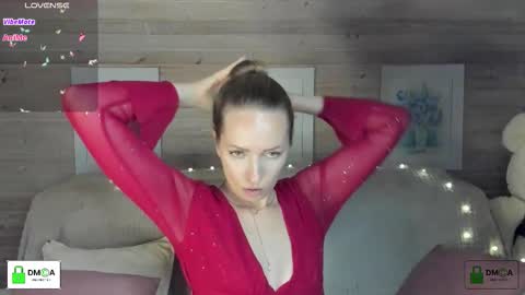 Snapshot of melodyys chatting on November 19, 5:02 pm Melody My schedule this week Wednesday Thursday Sunday online show from November 19, 5:02 pm