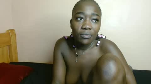 mel online show from April 8, 10:37 am