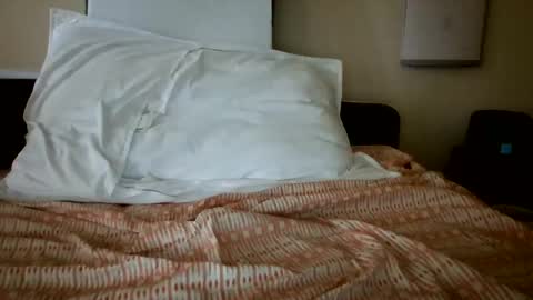 Snapshot of melxiss chatting on November 12, 7:03 pm melxiss online show from November 12, 7:03 pm